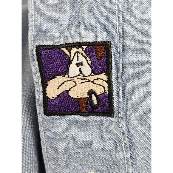 VTG 90's Warner Bros Shirt Men's XL Blue Long Sleeve Denim Chambray Looney Tunes - Picture 8 of 9